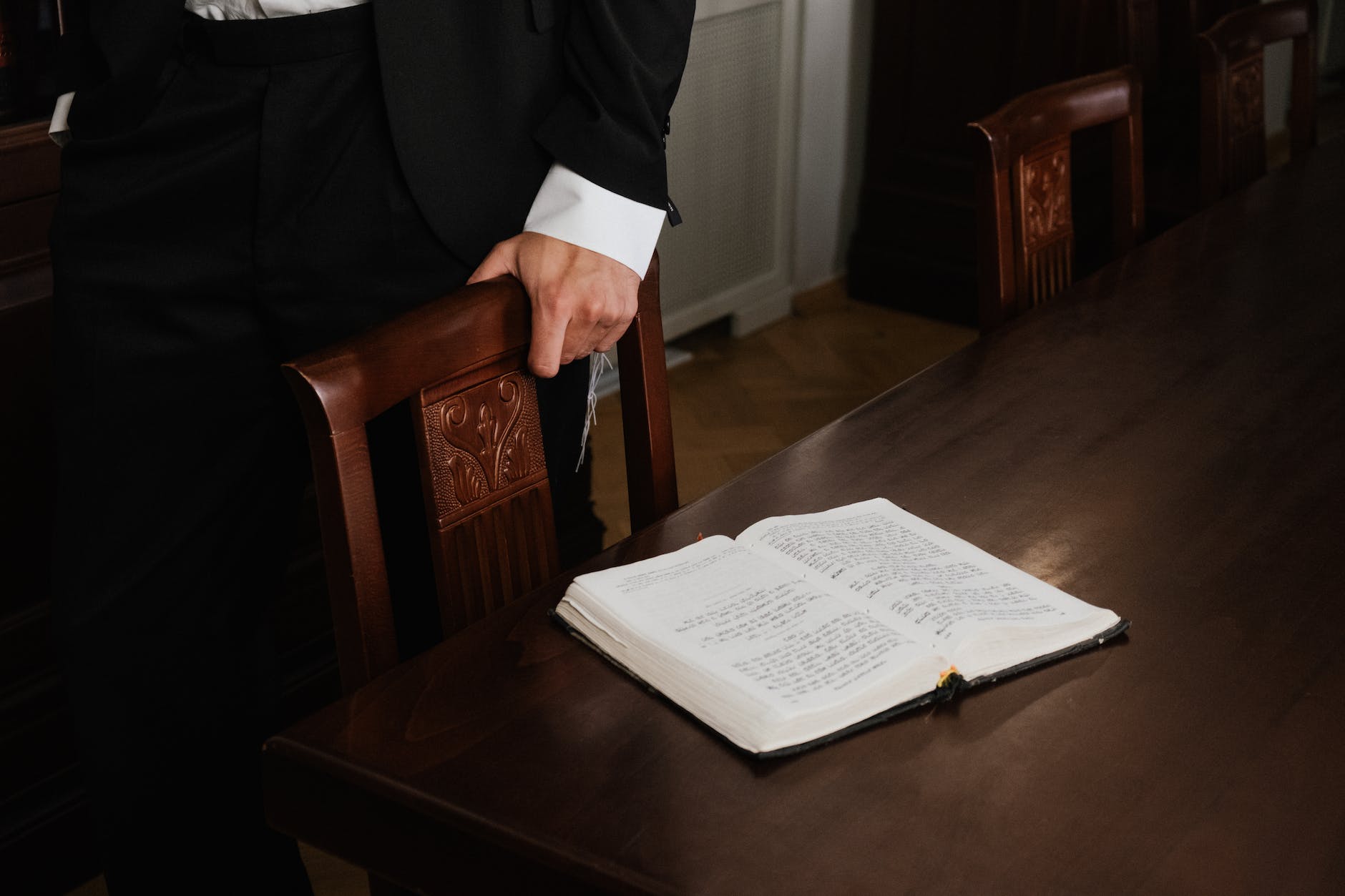 Daily Devotional: Romans 7:1-25